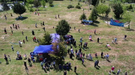 Arnavutköy’de geleneksel uçurtma şenliği renkli görüntülere sahne oldu