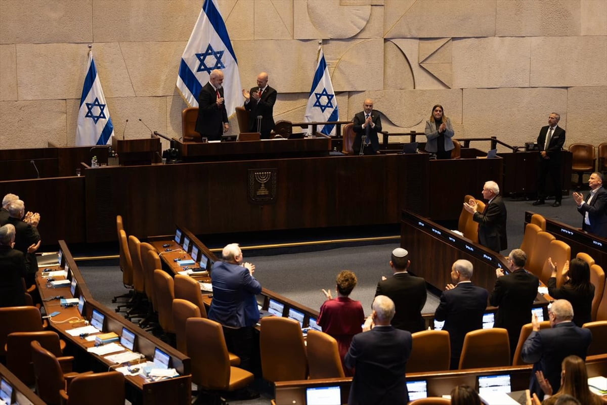 Arnavutluk Başbakanı Edi Rama, ABD Başkanı Donald Trump tarafından Gazze için oluşturulan Barış...