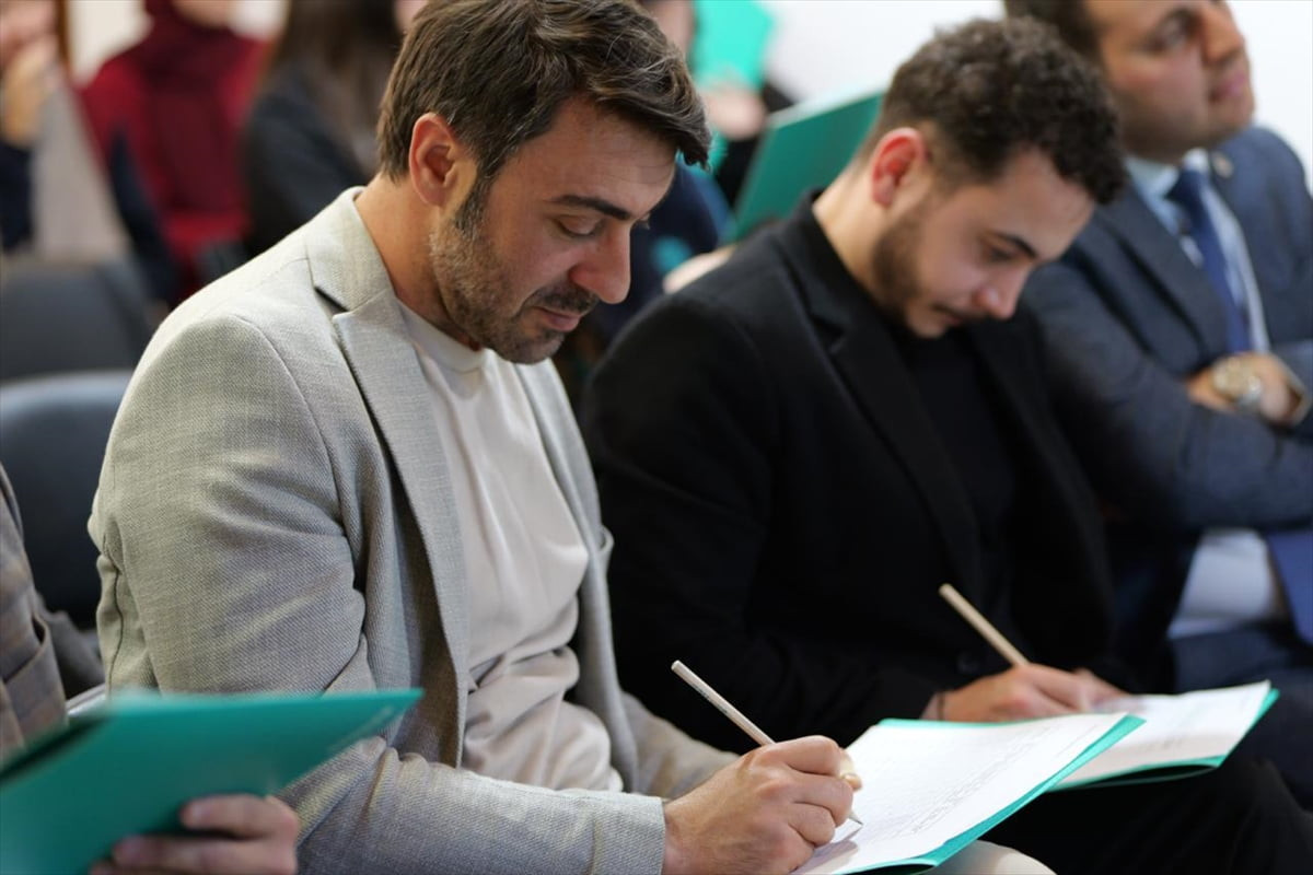 Arnavutluk'un kuzeyindeki İşkodra şehrinde Yunus Emre Enstitüsü (YEE) tarafından İstiklal...