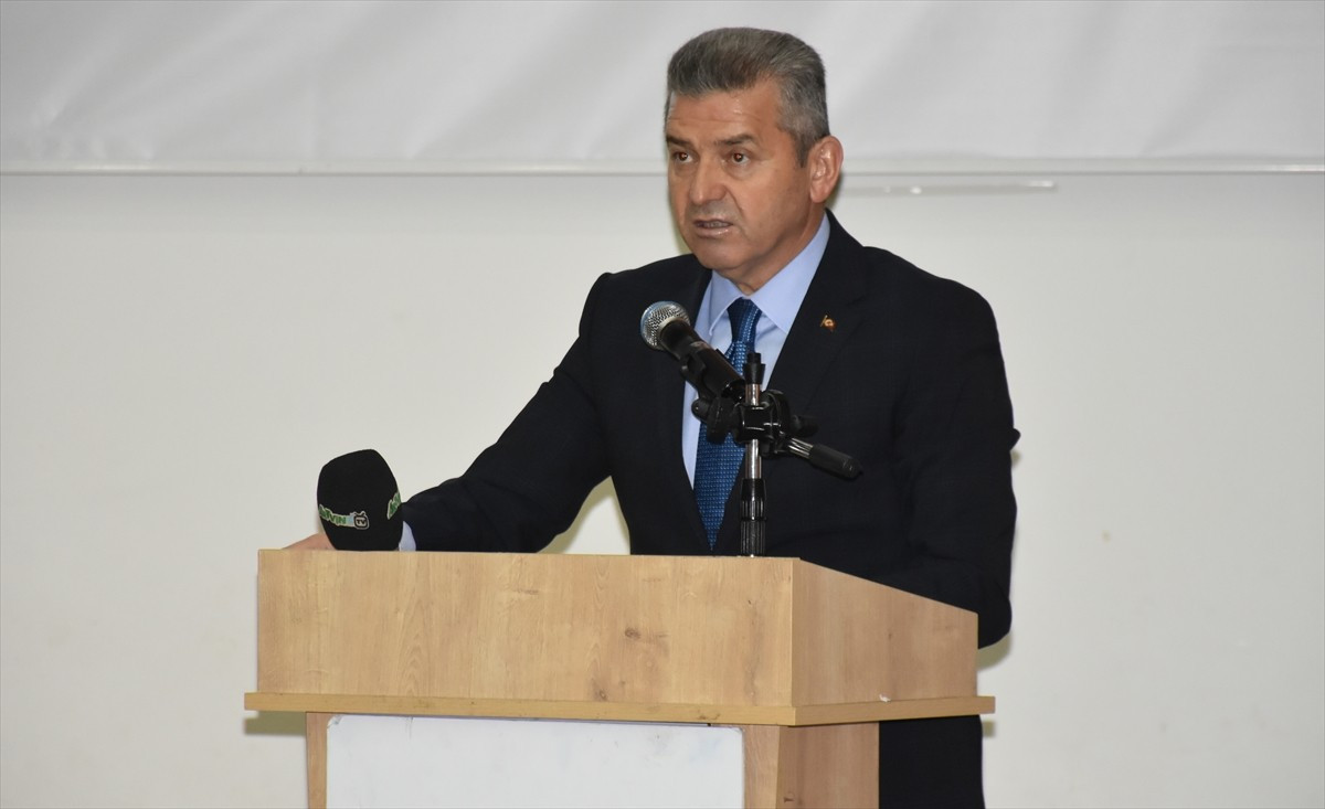 Artvin'de "IPARD III Programı Tanıtım ve Bilgilendirme Toplantısı" gerçekleştirildi. İl Tarım ve...