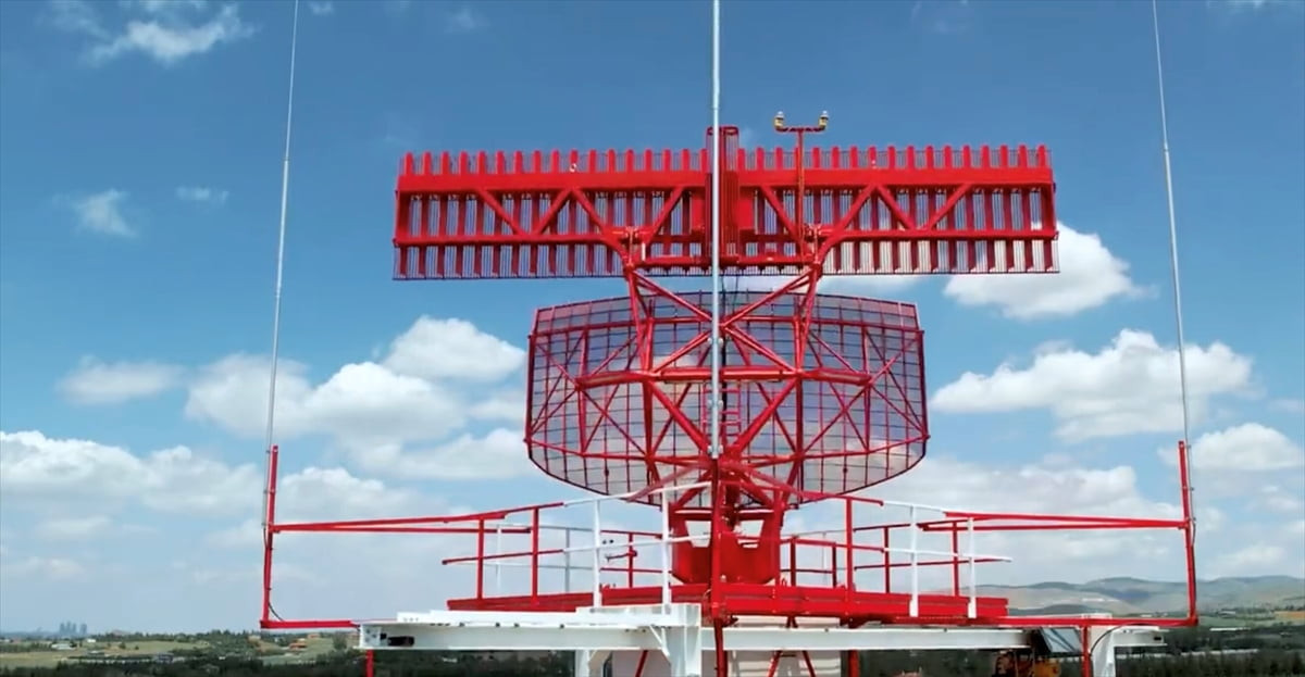 ASELSAN tarafından üretilen Hava Trafik Kontrol Radar Sistemi HTRS 100, Şam Uluslararası...