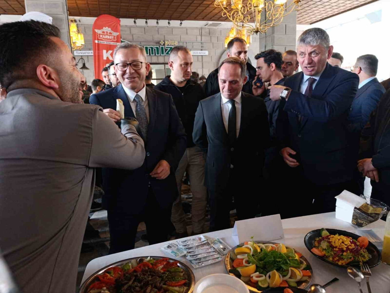 ASIRLIK TARİFLERLE TÜRK MUTFAĞI KARS’TA TANITILDI(KARS-İHA)
