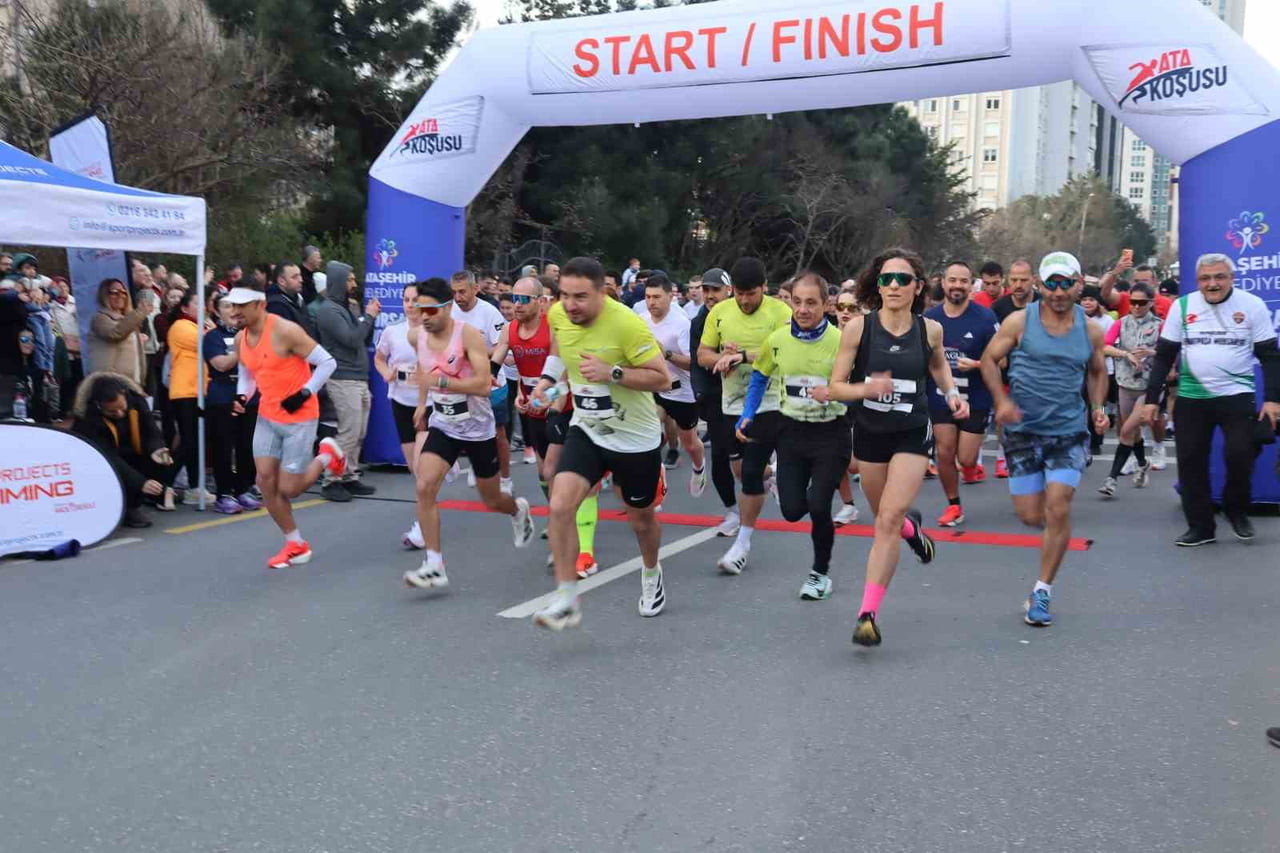 ATAŞEHİR’DE DÜZENLENEN "ATAŞEHİR ATA KOŞUSU" BÜYÜK BİR REKABET VE ÖDÜL HEYECANINA SAHNE OLDU. YURT...