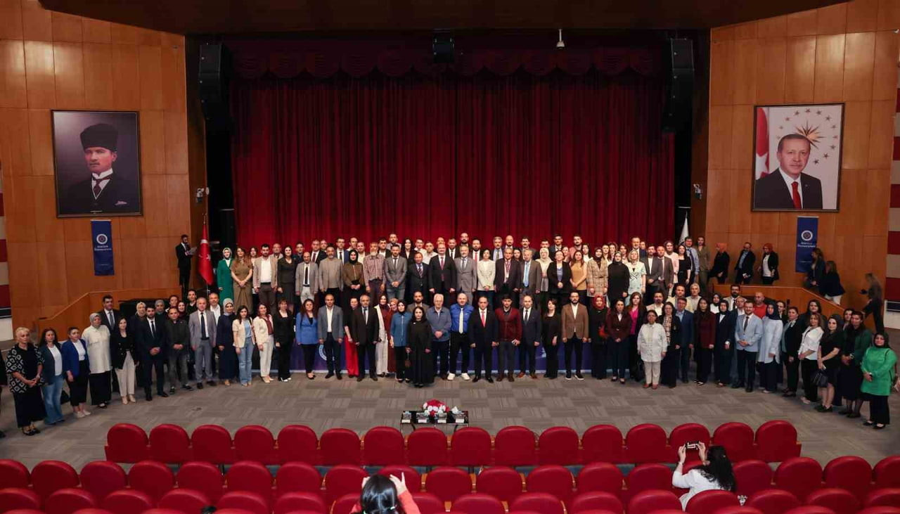 ATATÜRK ÜNİVERSİTESİ TARAFINDAN AKADEMİK ÜRETKENLİĞİ TEŞVİK ETMEK, BİLİMSEL ÇALIŞMALARI GÖRÜNÜR...