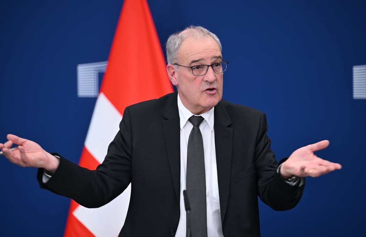 Avrupa Birliği (AB) Komisyonu Başkanı Ursula von der Leyen ve İsviçre Konfederasyonu Başkanı Guy...