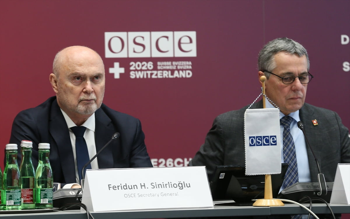 Avrupa Güvenlik ve İşbirliği Teşkilatının (AGİT) dönem başkanı İsviçre'nin Dışişleri Bakanı...