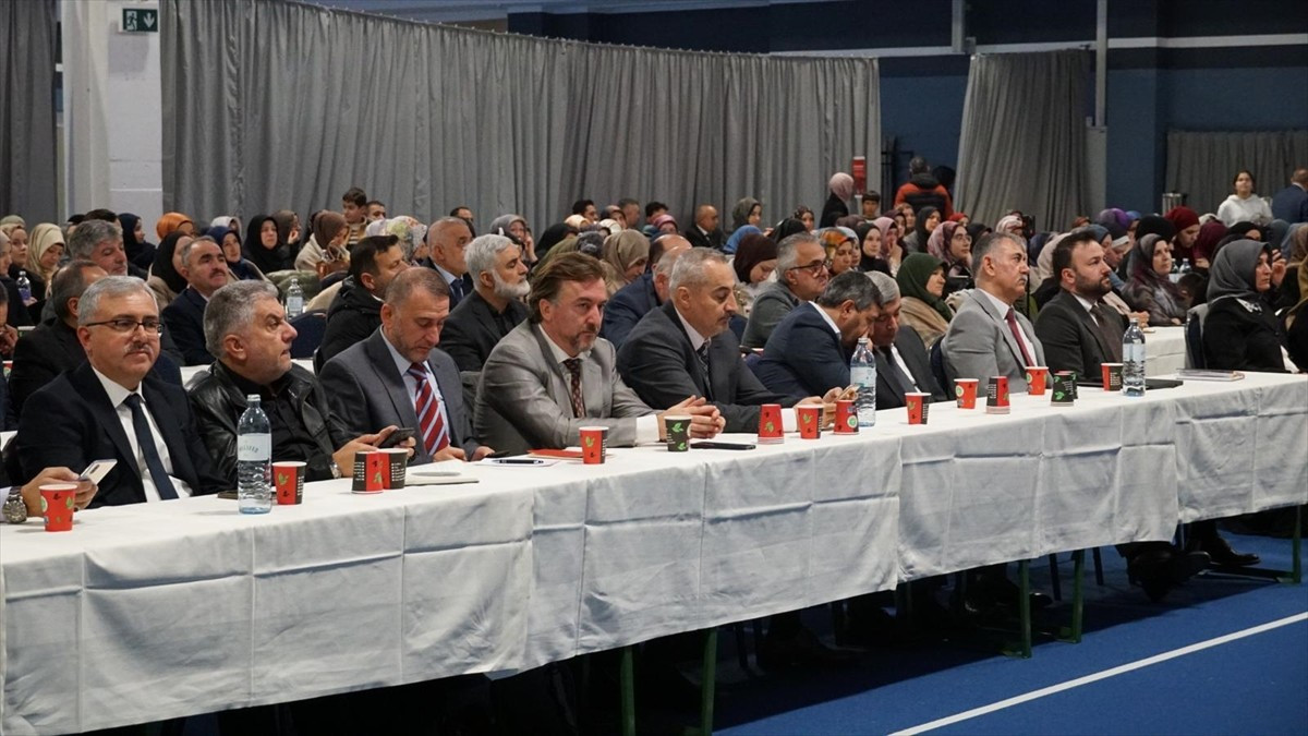 Avusturya'nın Salzburg eyaletinde, Avusturya Türk İslam Kültür ve Sosyal Yardımlaşma Birliği...