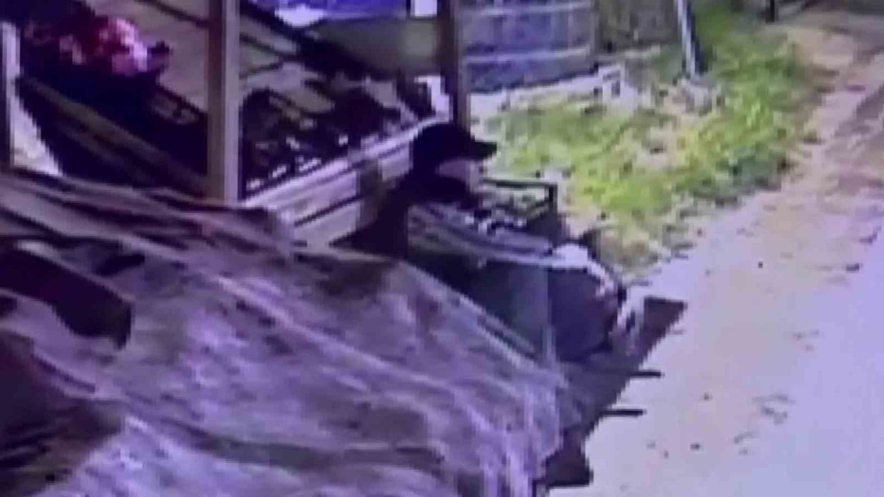 AYAKKABI ÇALINMA ANI