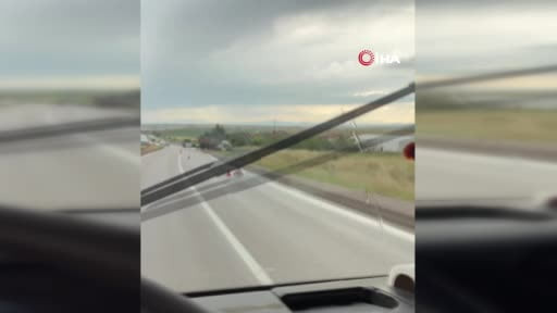 Ayaş’ta kontrolden çıkan tır devrildi: 1 yaralı