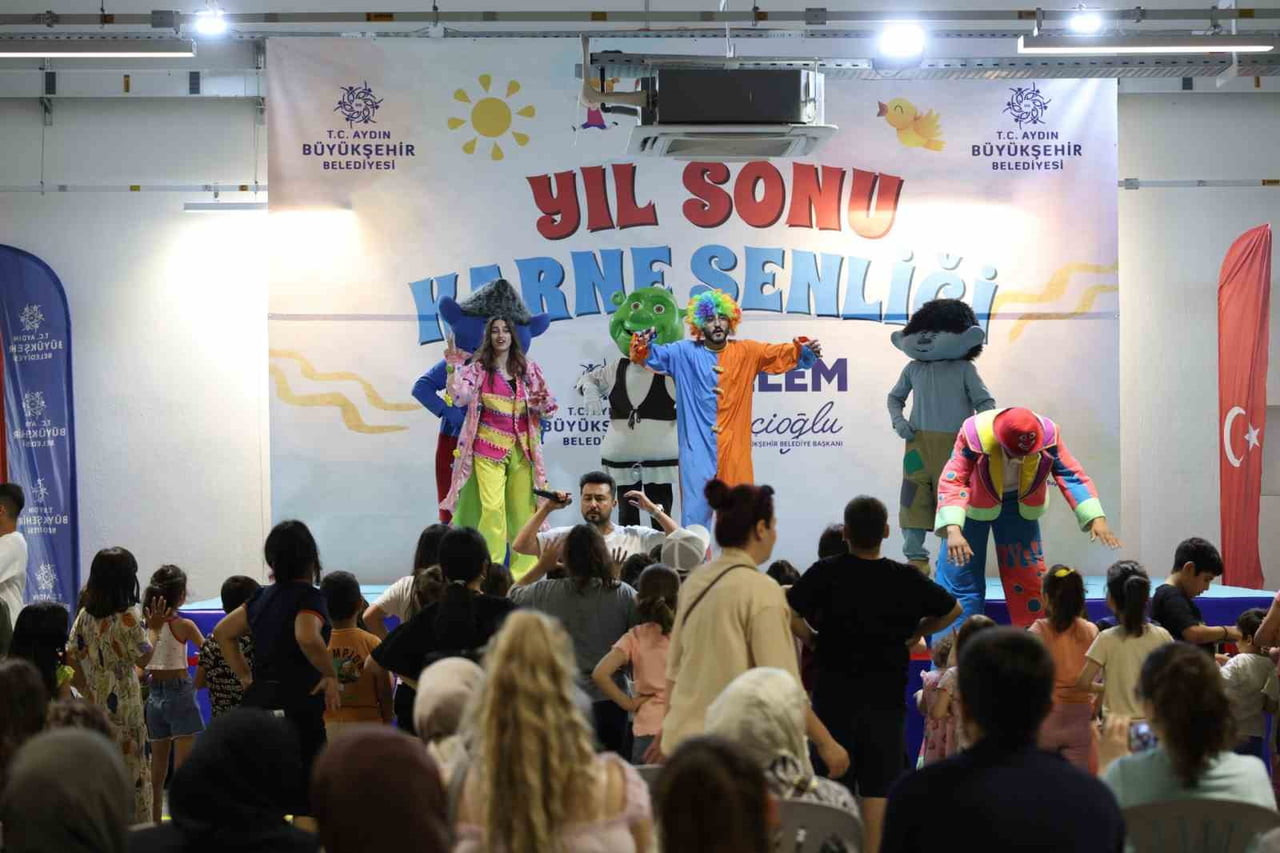 AYDIN BÜYÜKŞEHİR BELEDİYESİ TARAFINDAN DÜZENLENEN YIL SONU KARNE ŞENLİĞİ, FUAR AYDIN’DA BAŞLARKEN...