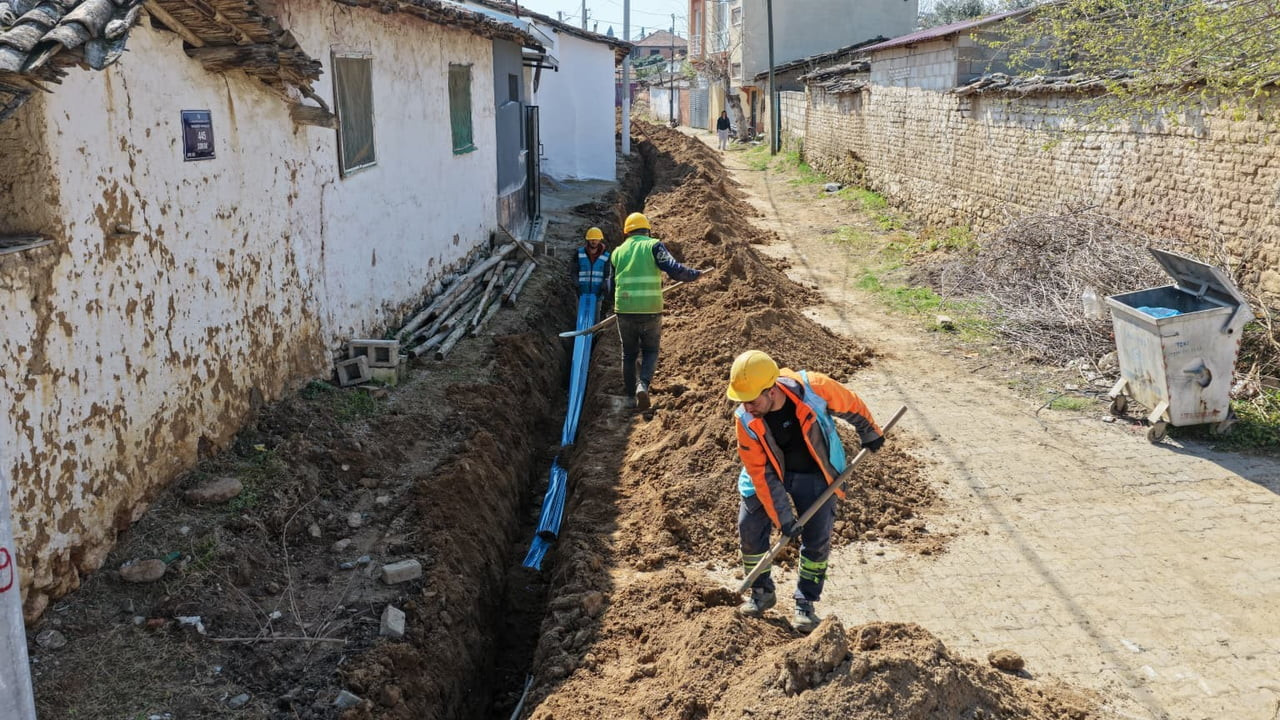 AYDIN BÜYÜKŞEHİR BELEDİYESİ VE ASKİ TARAFINDAN KÖŞK YAVUZKÖY MAHALLESİ’NDE BAŞLATILAN 7 MİLYON 280...