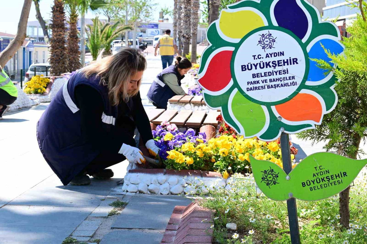 AYDIN BÜYÜKŞEHİR’DEN DİDİM’E RENKLİ DOKUNUŞ