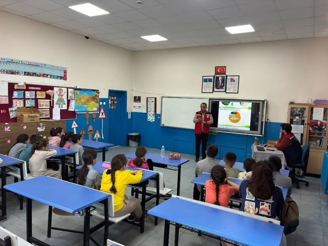 AYDIN İL TARIM VE ORMAN MÜDÜRLÜĞÜ TARAFINDAN, SU KAYNAKLARININ KORUNMASI VE BİLİNÇLİ KULLANIMINI...