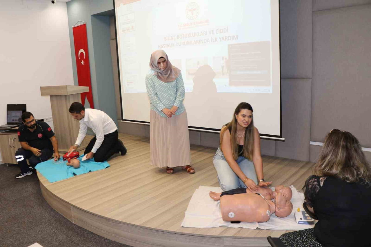AYDIN TİCARET ODASI (AYTO) TARAFINDAN DÜZENLENEN TEMEL İLK YARDIM EĞİTİMİ'Nİ BAŞARIYLA TAMAMLAYAN...
