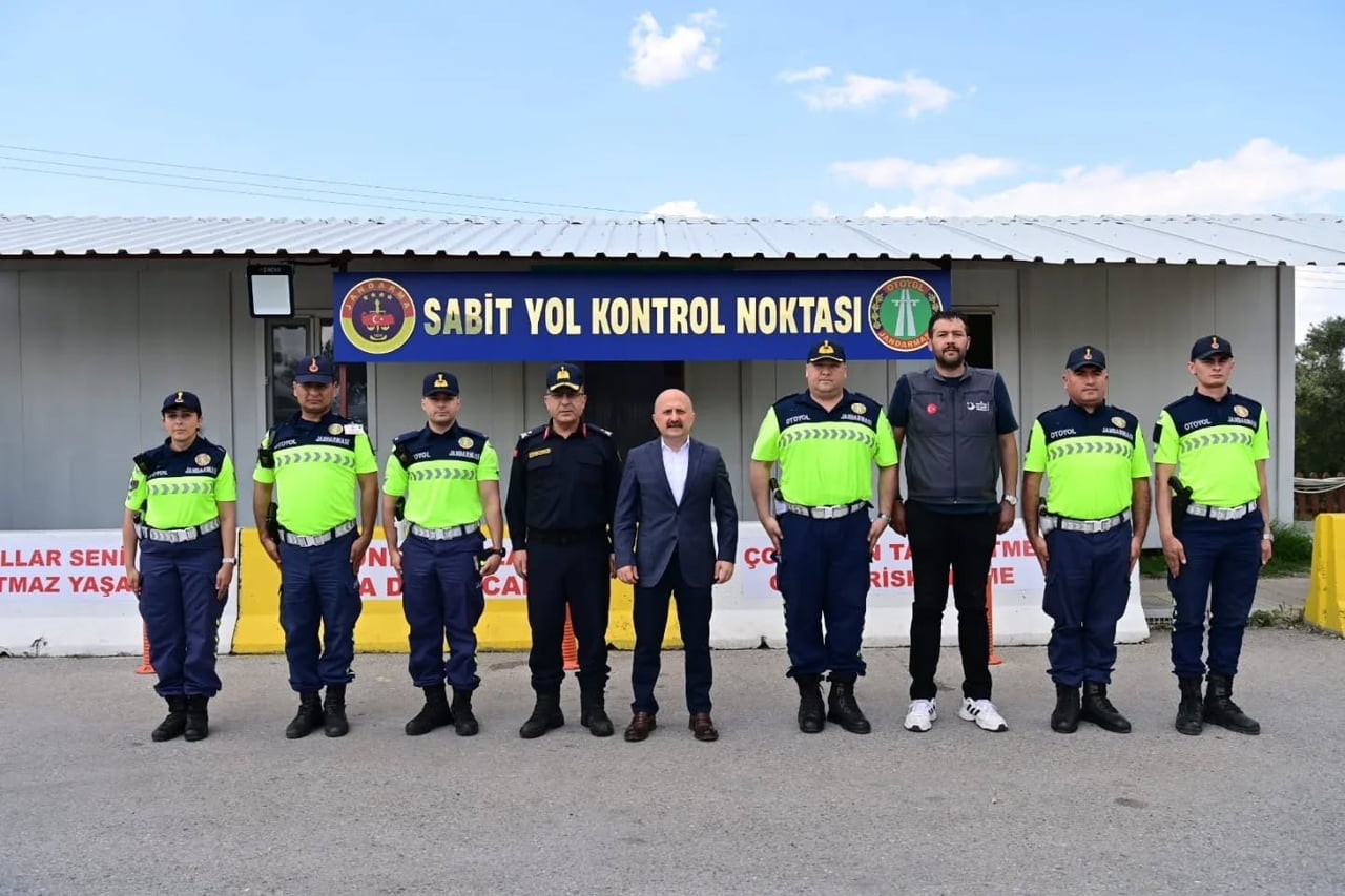 AYDIN VALİSİ DR. OSMAN VAROL, KURBAN BAYRAMI ÖNCESİNDE TATİL BELDELERİNE GİDEN GÜZERGÂH ÜZERİNDEKİ...