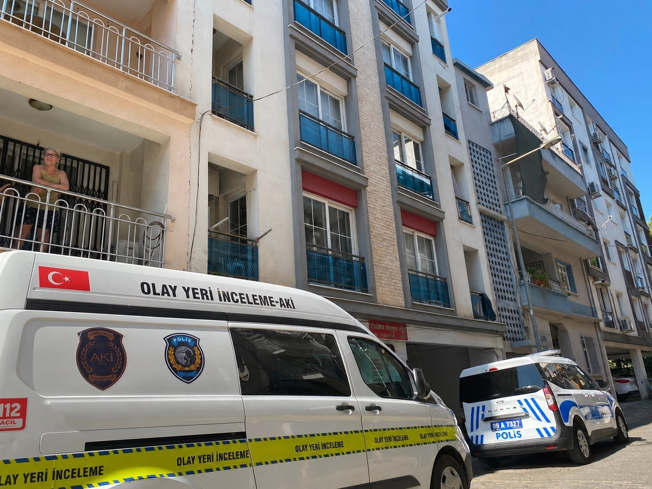 AYDIN'IN EFELER İLÇESİNDE KALDIKLARI EVİN BANYOSUNDA ARKADAŞI TARAFINDAN HAREKETSİZ BULUNAN ŞAHIS...