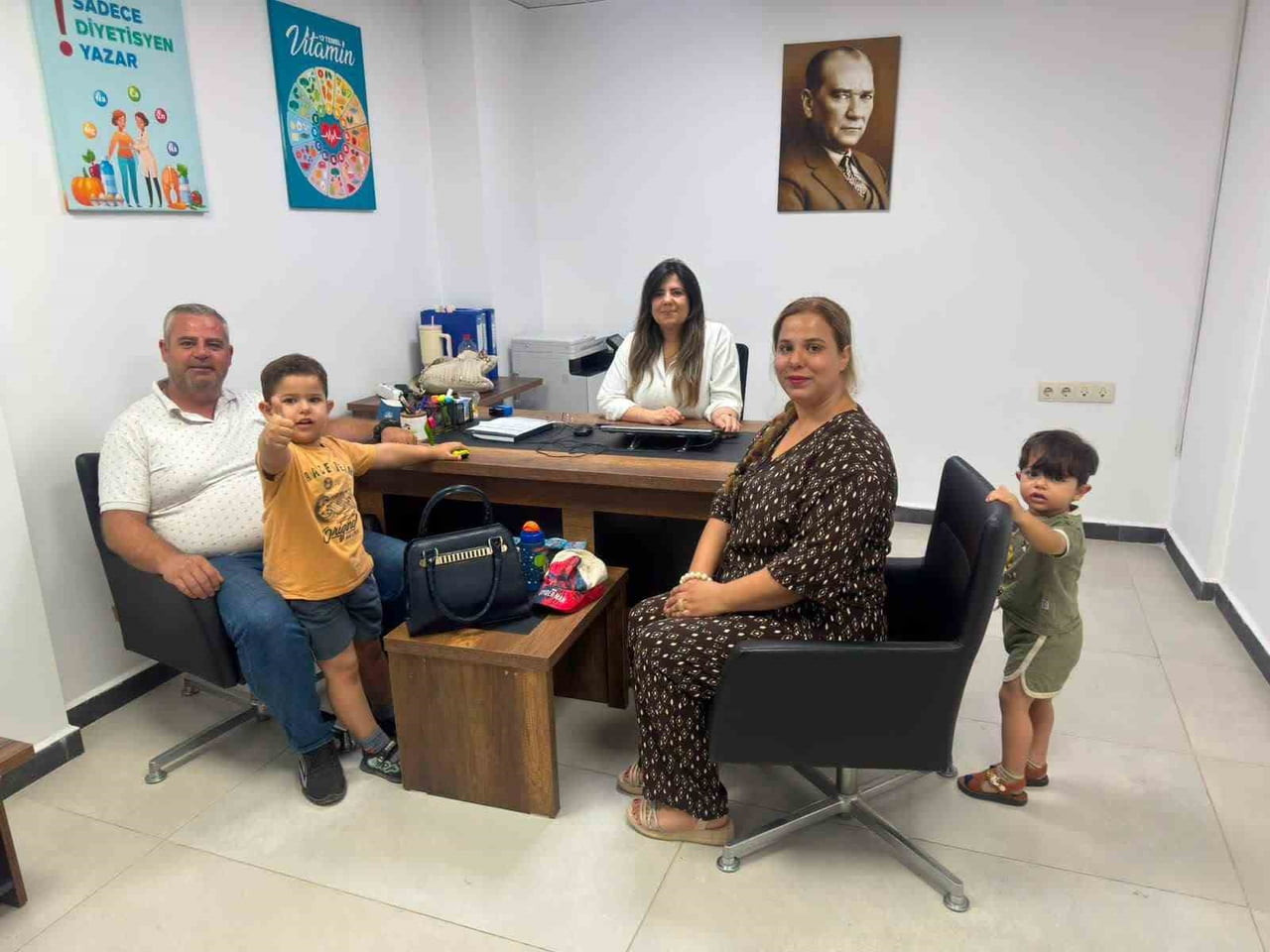 AYDIN'IN GERMENCİK İLÇESİNDE BELEDİYE TARAFINDAN HAYATA GEÇİRİLEN BESLENME DANIŞMANLIĞI VE UZMAN...