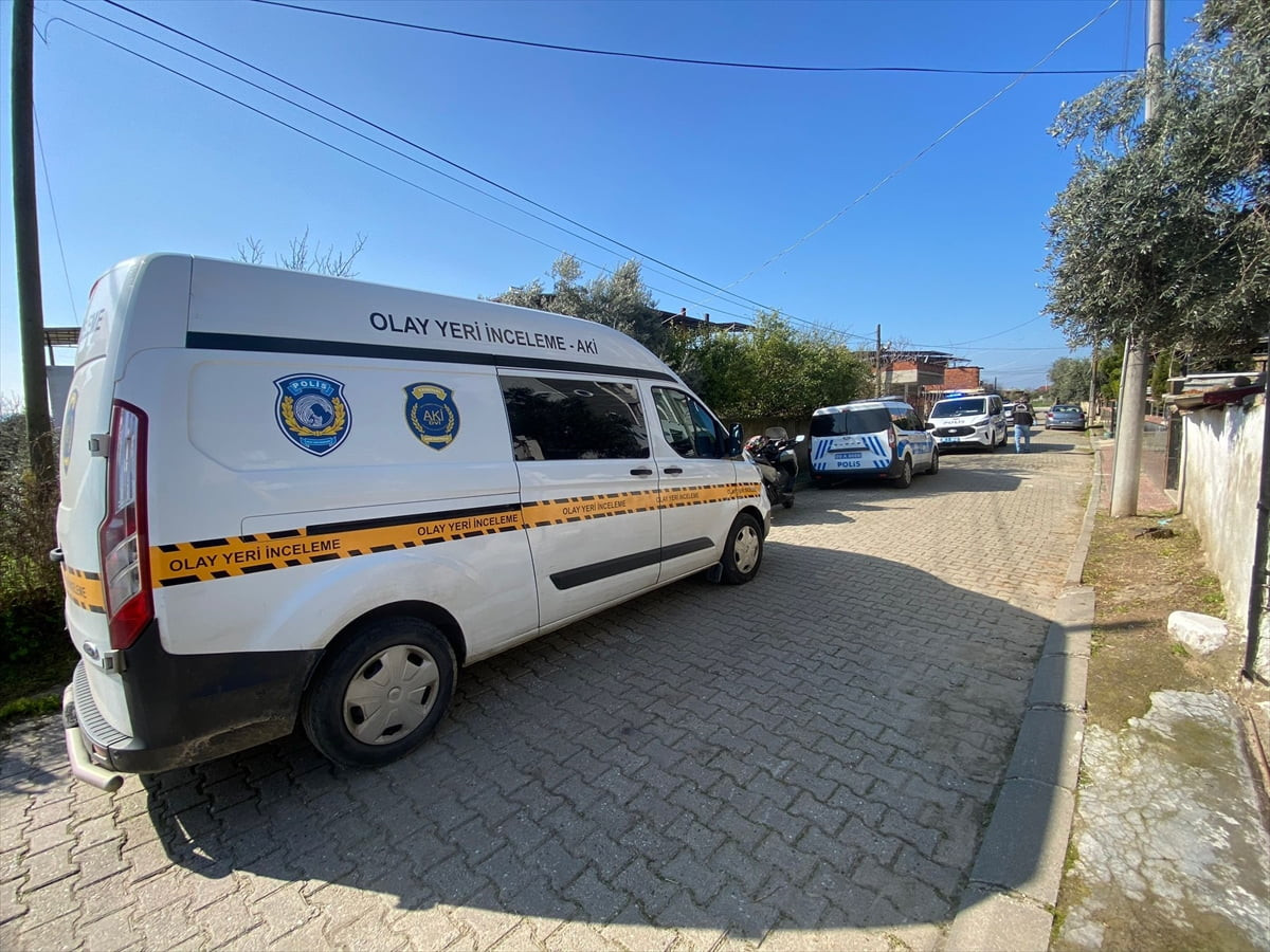 Aydın'ın Nazilli ilçesinde çıkan tartışmada kayınpederini bıçakla yaralayan şüpheli gözaltına...