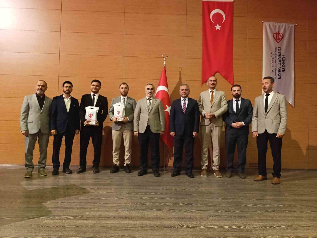 AYDIN’DA DÜZENLENEN HAFIZLIK VE KUR’AN-I KERİM’İ GÜZEL OKUMA YARIŞMASI İL FİNALİNDE DERECEYE GİREN...