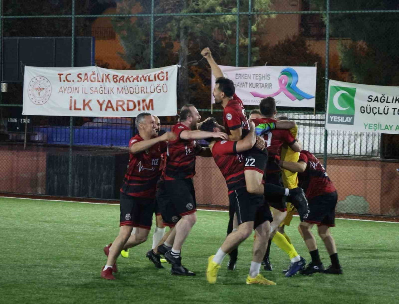 AYDIN’DA SAĞLIK ÇALIŞANLARI ARASINDA BİRLİK VE DAYANIŞMAYI GÜÇLENDİRMEK AMACIYLA DÜZENLENEN 7....