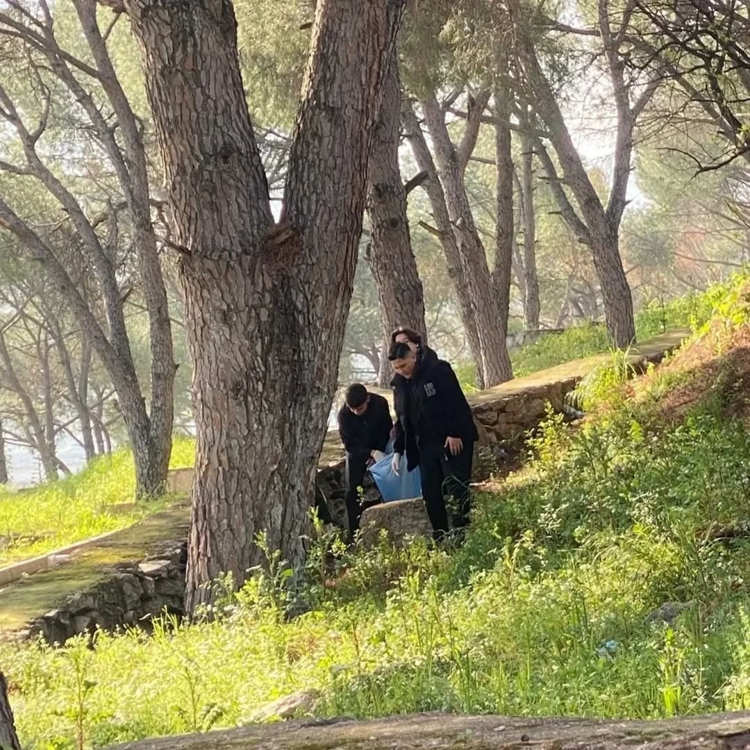 AYDIN’IN YENİPAZAR İLÇESİNDE LİSE ÖĞRENCİLERİ, ORMAN HAFTASI KAPSAMINDA GERÇEKLEŞTİRDİKLERİ ÇEVRE...