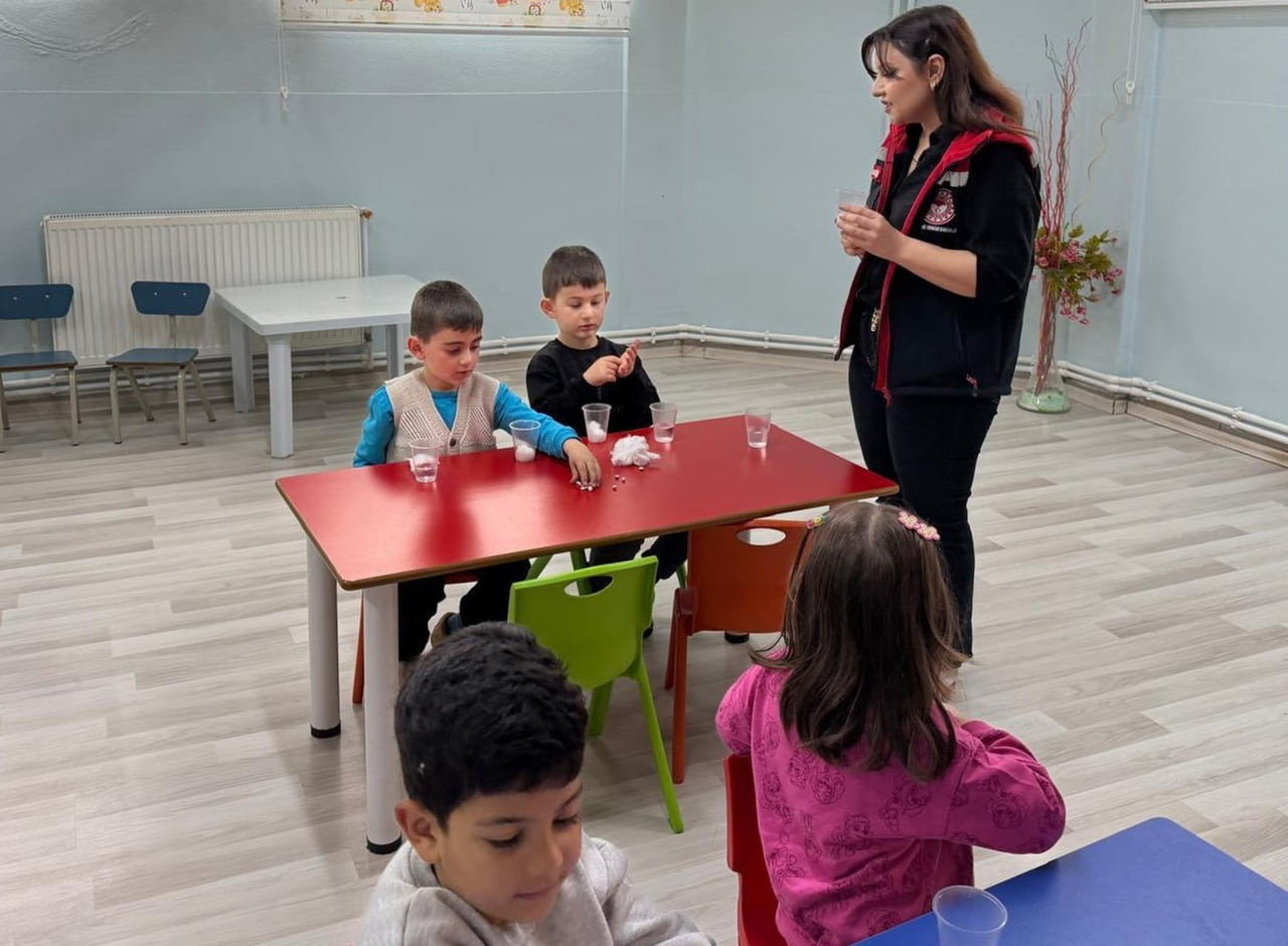 AYDINTEPE'DE MİNİKLERE ATA TOHUMUNUN ÖNEMİ VE EKOLOJİK TARIM ANLATILDI