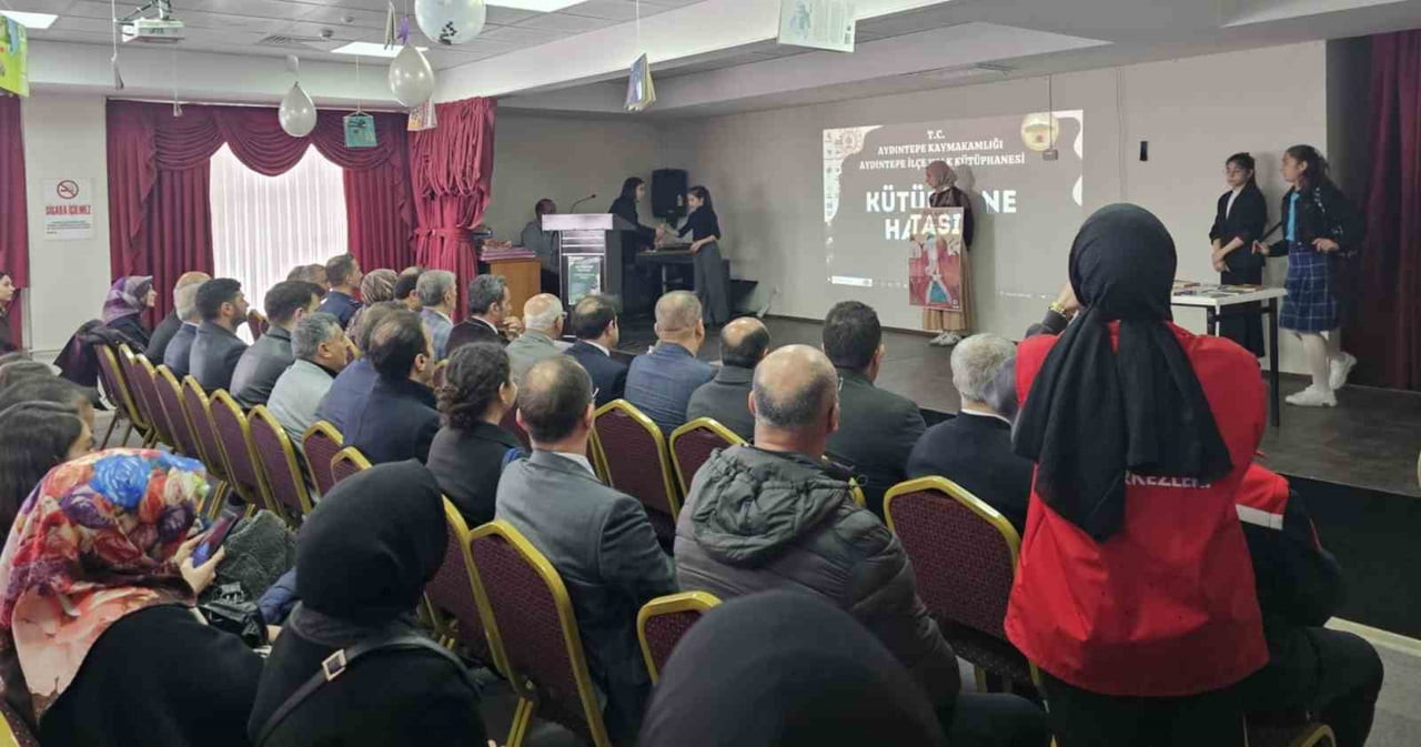 AYDINTEPE’DE KÜTÜPHANE HAFTASI DOLAYISIYLA PROGRAM DÜZENLENDİ