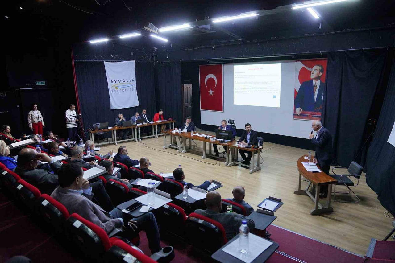 AYVALIK BELEDİYE MECLİSİ MAYIS AYI TOPLANTISINI YAPTI