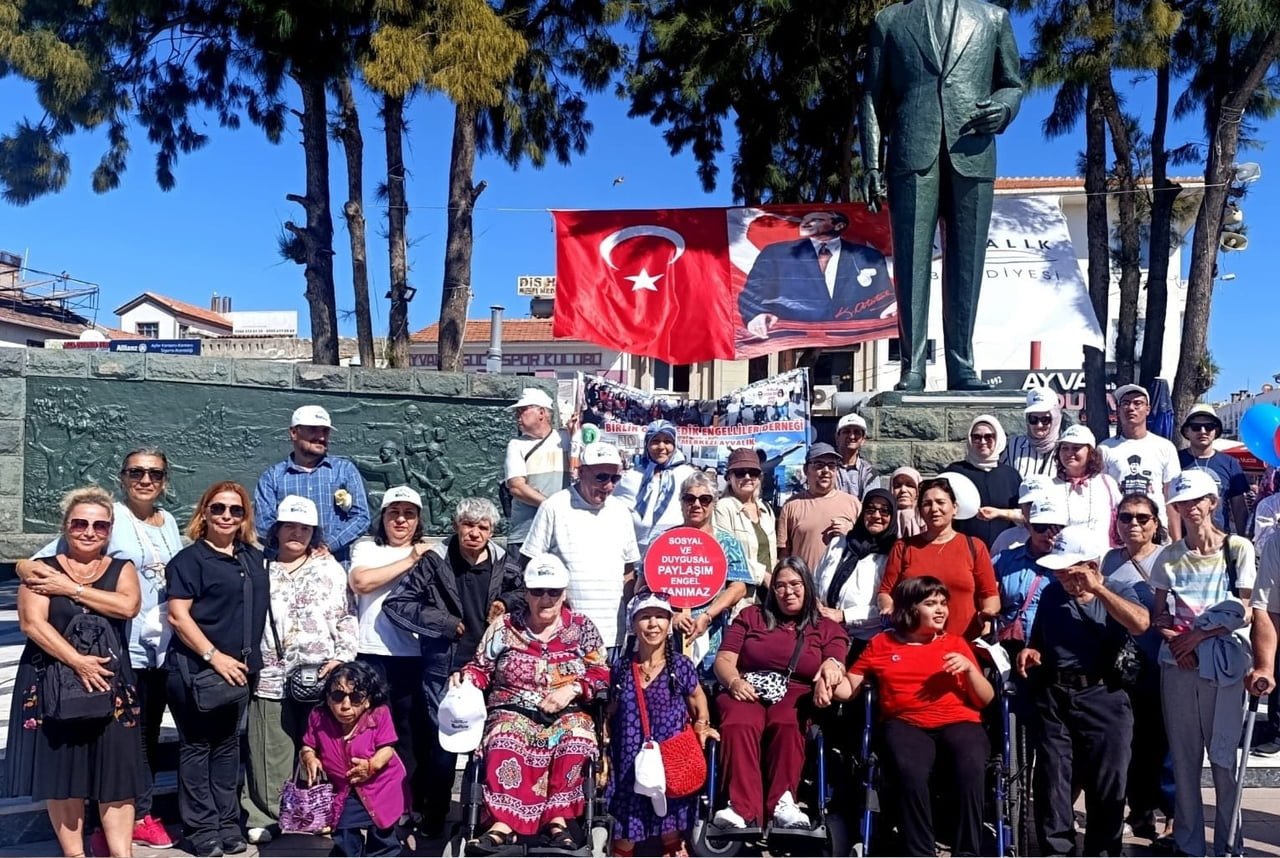 AYVALIK’TA BOED’TEN ENGELLİLER HAFTASI AÇIKLAMASI