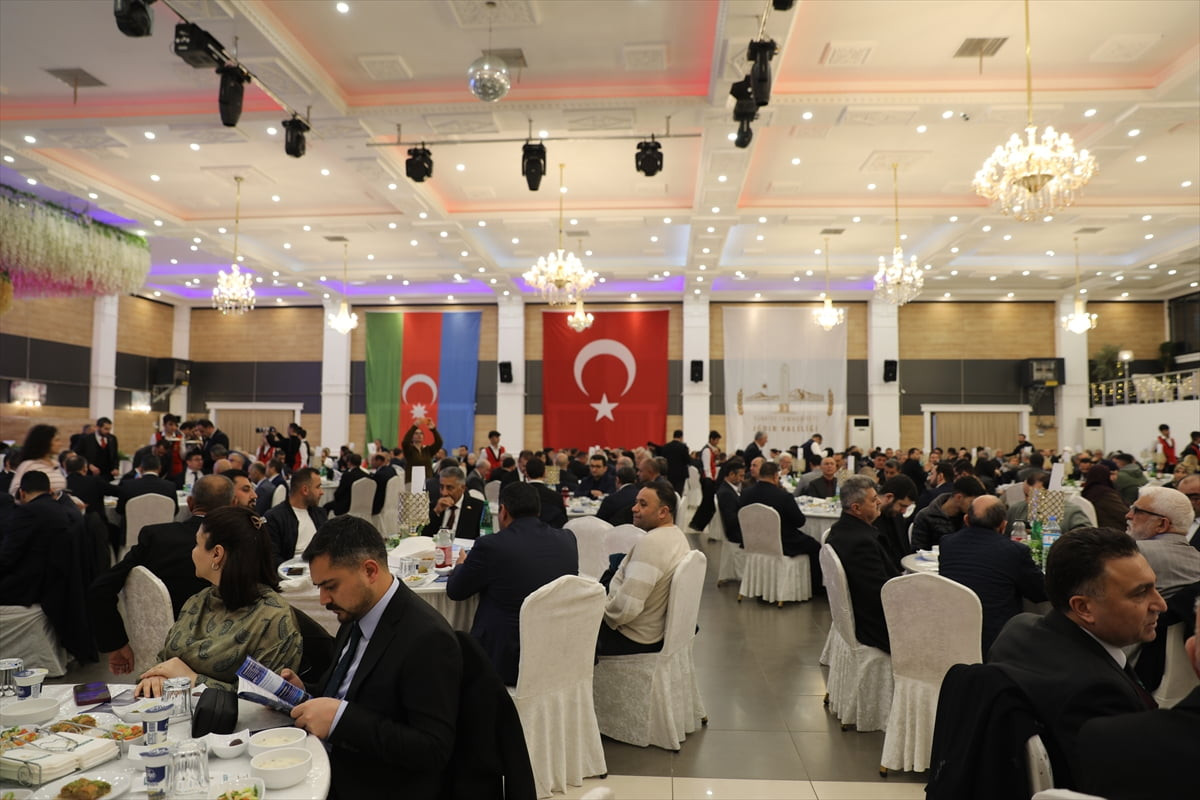 Azerbaycan Cumhuriyeti Dini Kurumlarla İş Üzere Devlet Komitesince, Iğdır'da iftar programı...