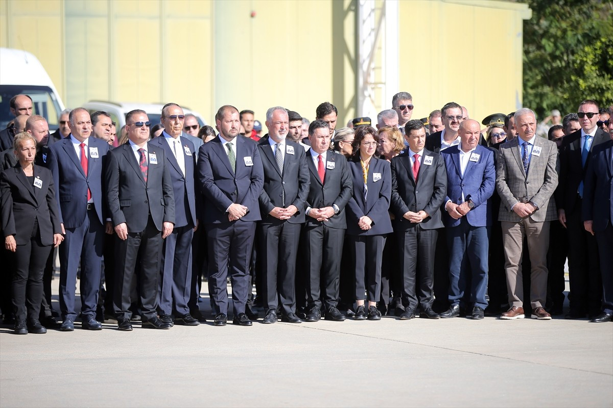 Azerbaycan-Gürcistan sınırında düşen askeri kargo uçağında şehit olan Hava Uçak Bakım Astsubay...