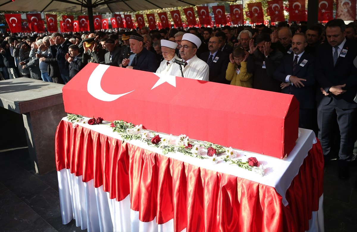 Azerbaycan-Gürcistan sınırında düşen askeri kargo uçağında şehit olan Hava Ulaştırma Uzman Çavuş...