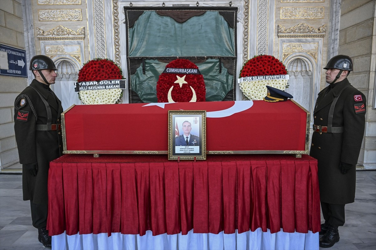 Azerbaycan-Gürcistan sınırında düşen C130 tipi askeri kargo uçağında şehit olan Hava Pilot Yarbay...