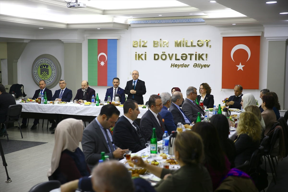 Azerbaycan'da faaliyet gösteren Türk kurum ve kuruluşların temsilcileri, başkent Bakü'de...