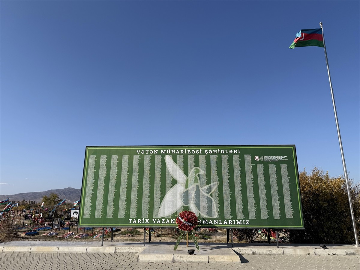 Azerbaycan'ın Karabağ bölgesindeki Hocalı şehitleri mezarlığı, Karabağ işgalden kurtarıldıktan...