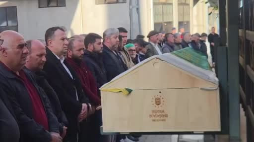 Baba ve oğlu son yolculuğuna uğurlandı