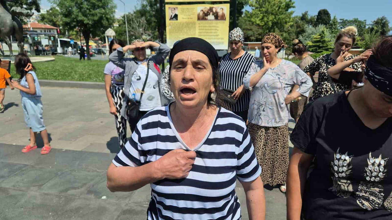 BABAANNE YAŞARİYE KAVAK