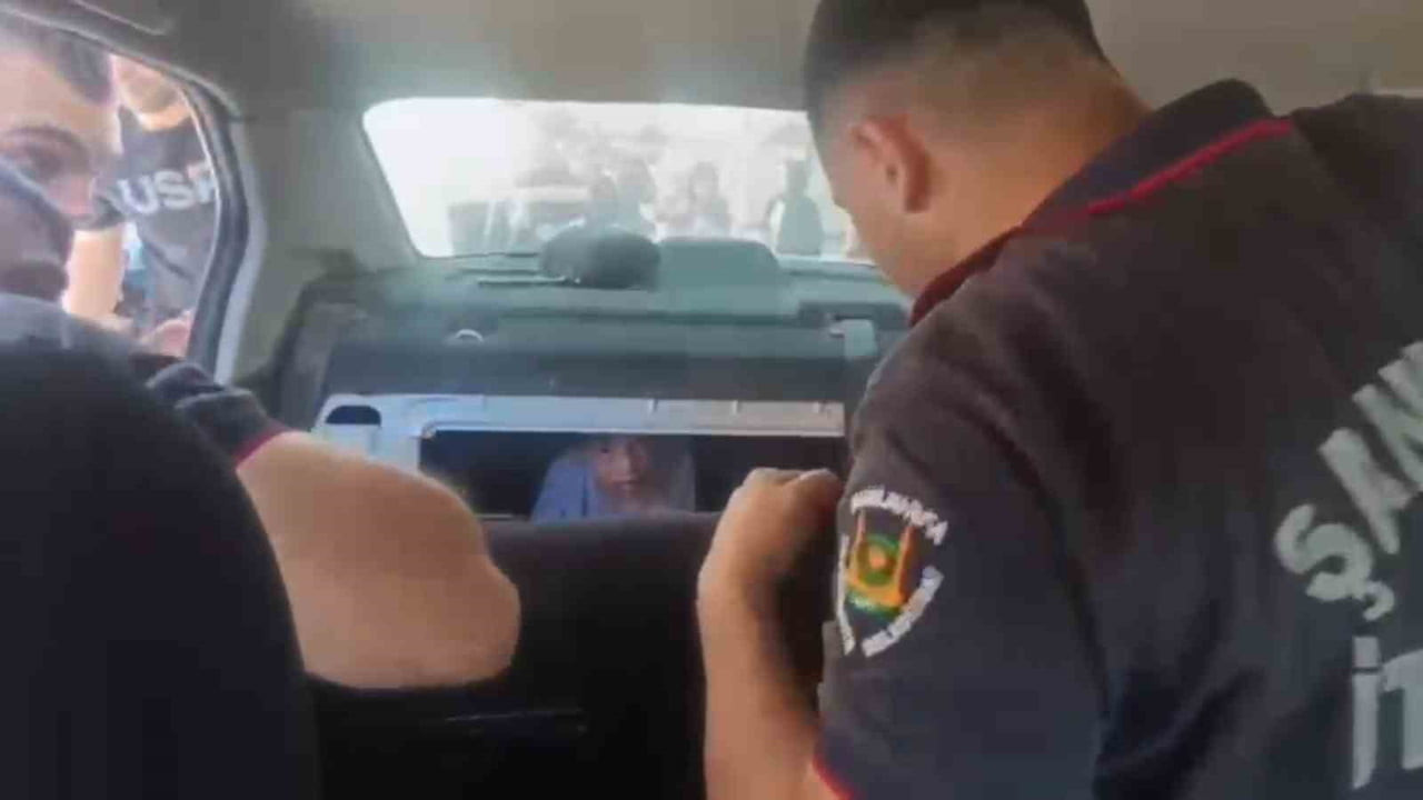 BAGAJDA KİLİTLİ KALAN ÇOCUK KURTARILDI