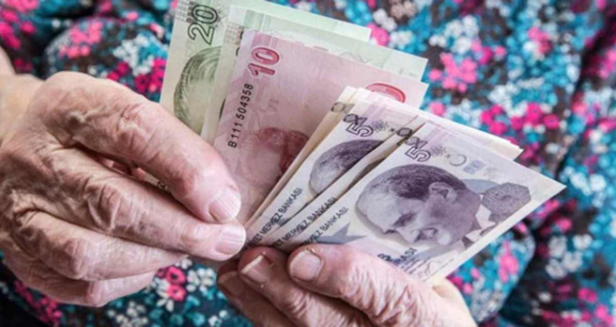 Bağkurlular kaç yaşında emekli olabilir