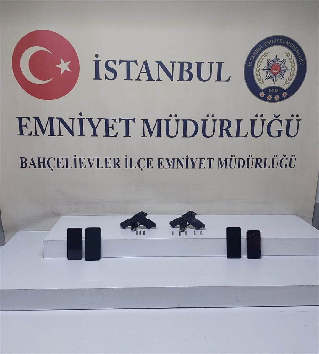 Bahçelievler'de bir kişinin silahla yaralanmasına ilişkin gözaltına alınan 4 şüpheli tutuklandı. ...