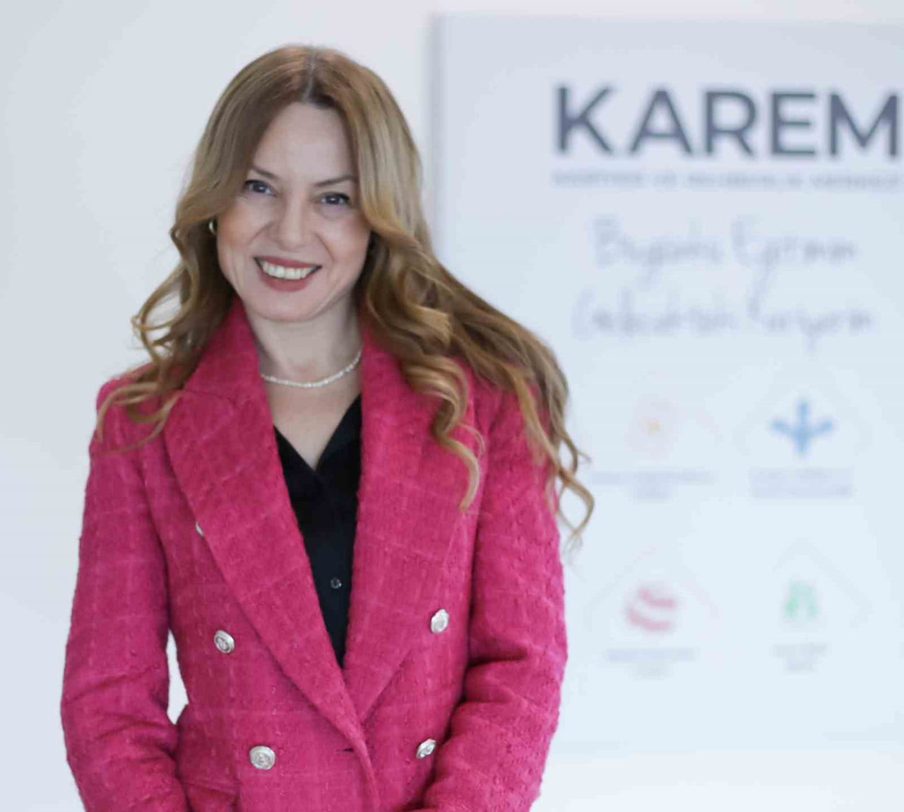 BAHÇEŞEHİR KOLEJİ PSİKOLOJİK DANIŞMA VE REHBERLİK DİREKTÖRÜ SİBEL DURAK