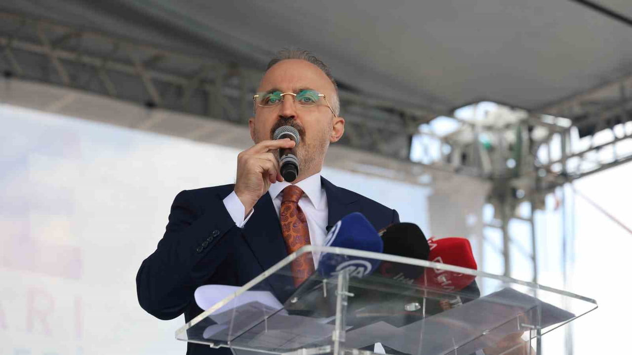 BAKAN YARDIMCISI BÜLENT TURAN