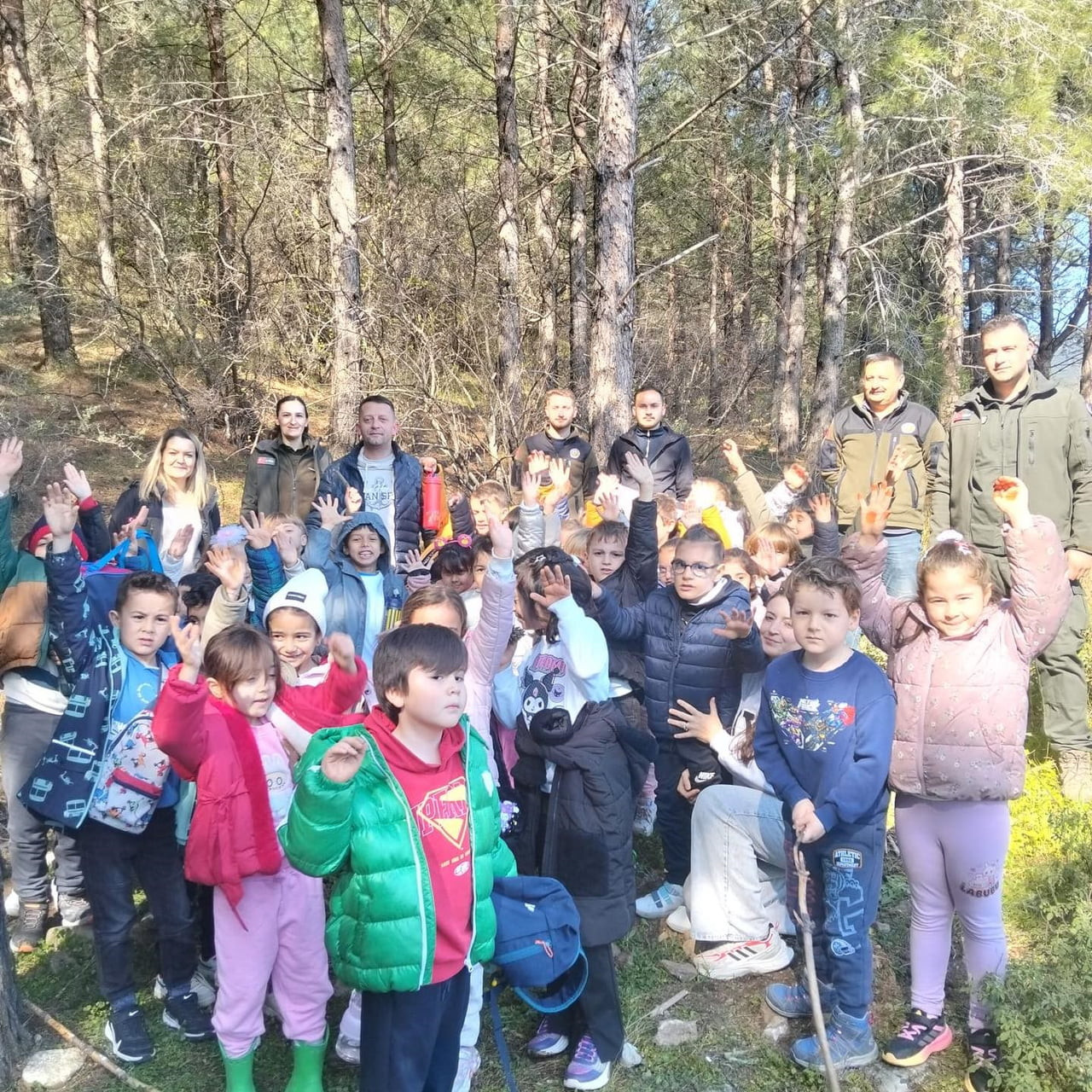 BAL ORMANI FİDAN DİKİMİ