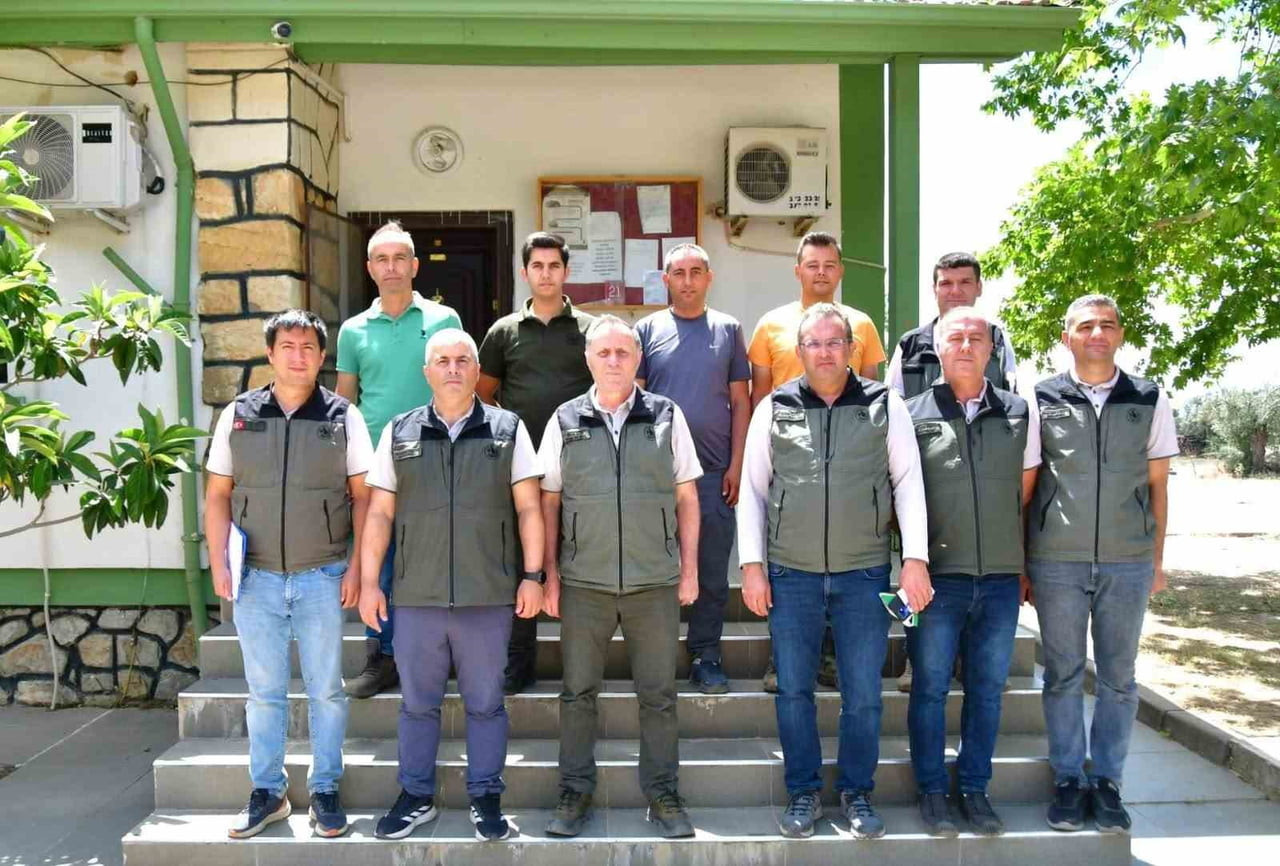 BALIKESİR ORMAN BÖLGE MÜDÜRÜ MUSA ŞEN, EDREMİT ORMAN İŞLETME MÜDÜRLÜĞÜNÜ ZİYARET EDEREK YANGIN...