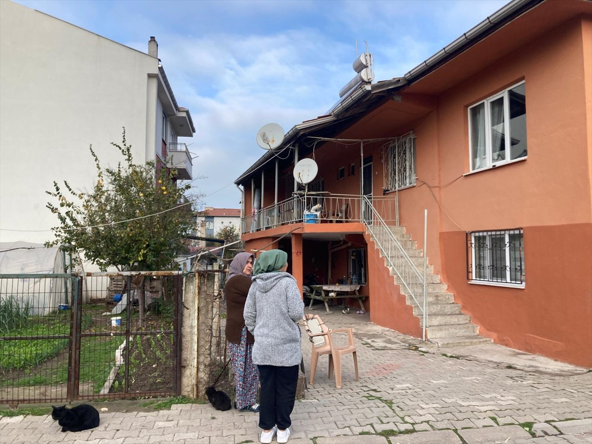 Balıkesir'in Sındırgı ilçesinde saat 10.06'da 4,9 büyüklüğünde deprem meydana geldi. Depremin...