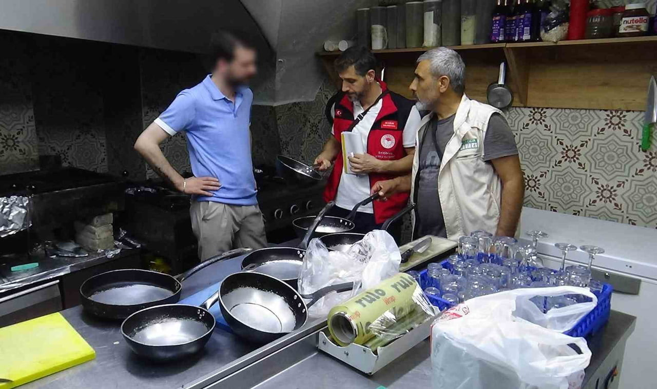 BALIKLIGÖL ÇEVRESİNDE FAALİYET GÖSTEREN GIDA İŞLETMELERİ, OTELLER VE KONUKEVLERİNE YÖNELİK GENİŞ...