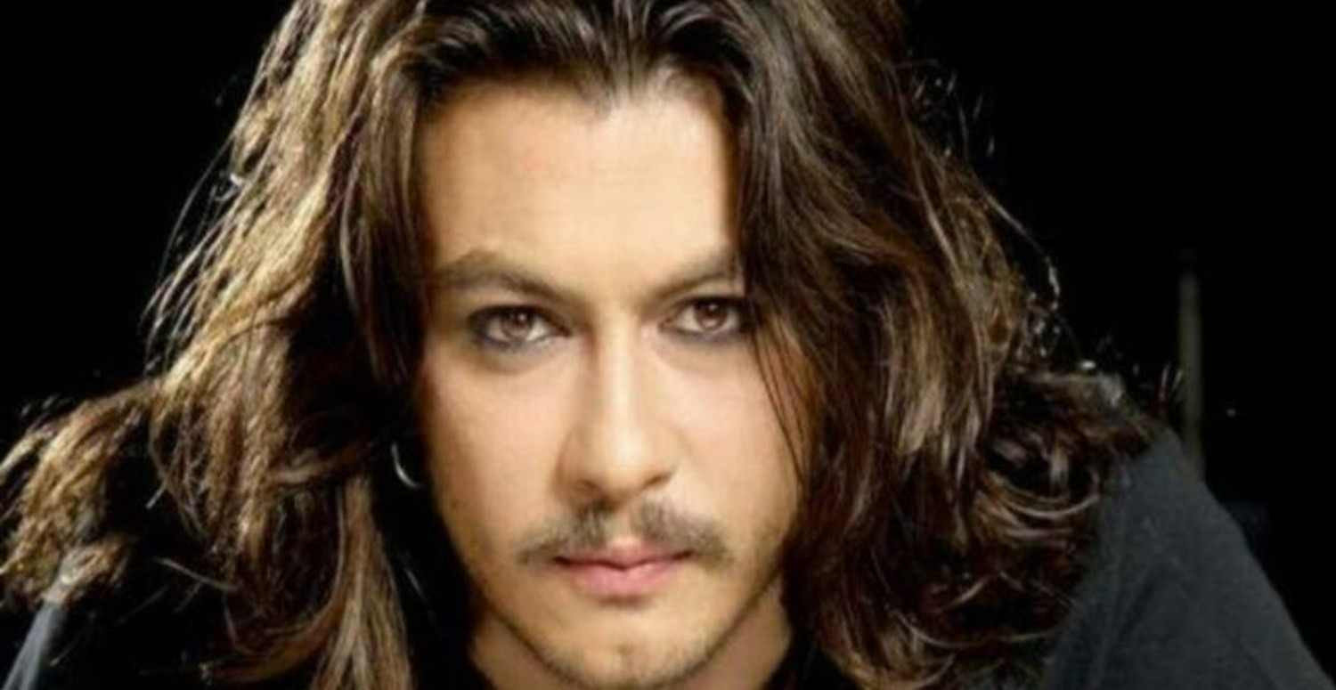 Barış Akarsu Kimdir