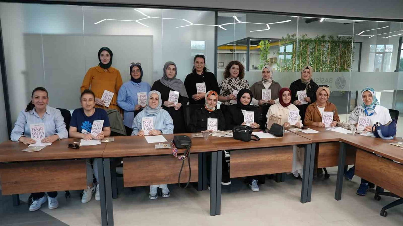 BAŞİSKELE BELEDİYESİ TARAFINDAN DÜZENLENEN BİBLİYOTERAPİ OKUMALARI PROGRAMININ ÜÇÜNCÜ OTURUMU...