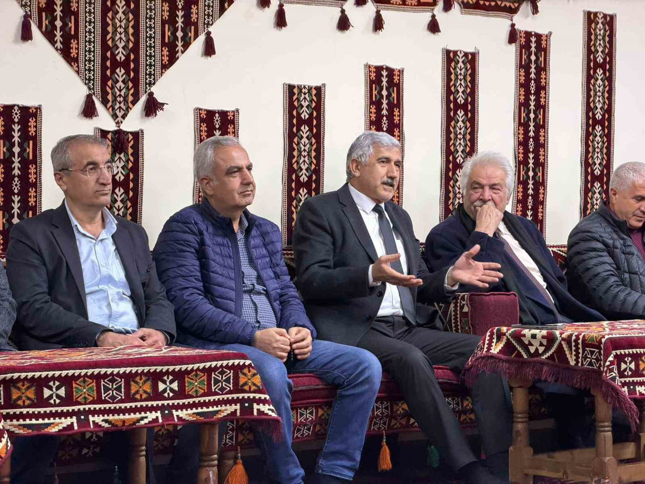 BAŞKAN HALLAÇ, HUKUKÇULARLA BULUŞTU