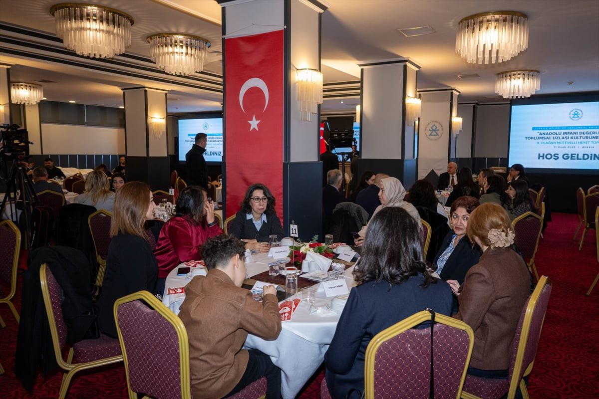 Başkent Öğretmenevi'nde "Anadolu İrfanı Değerlerinin Toplumsal Uzlaşı Kültürüne Katkıları"...